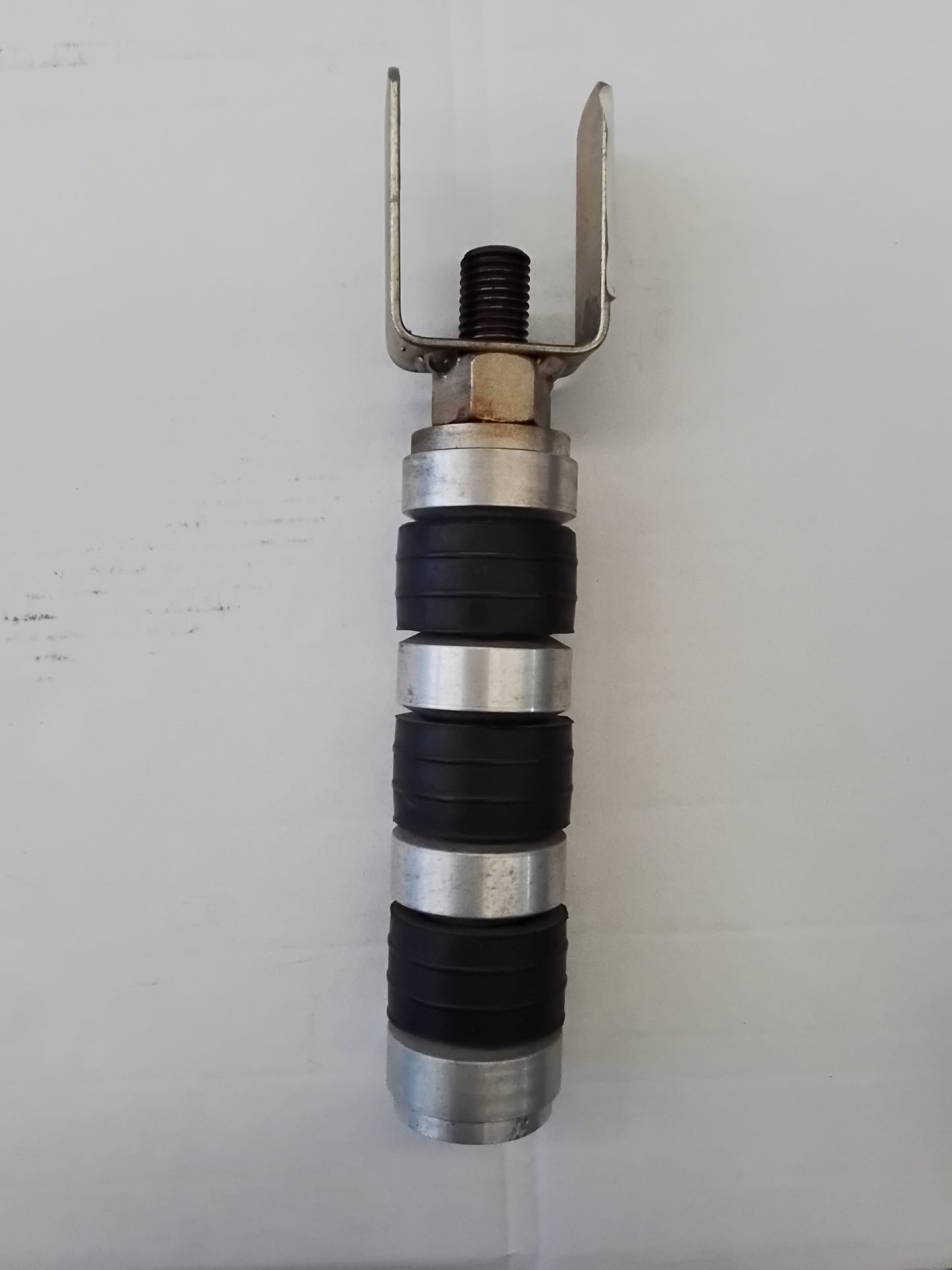 PISTON SHUTTER