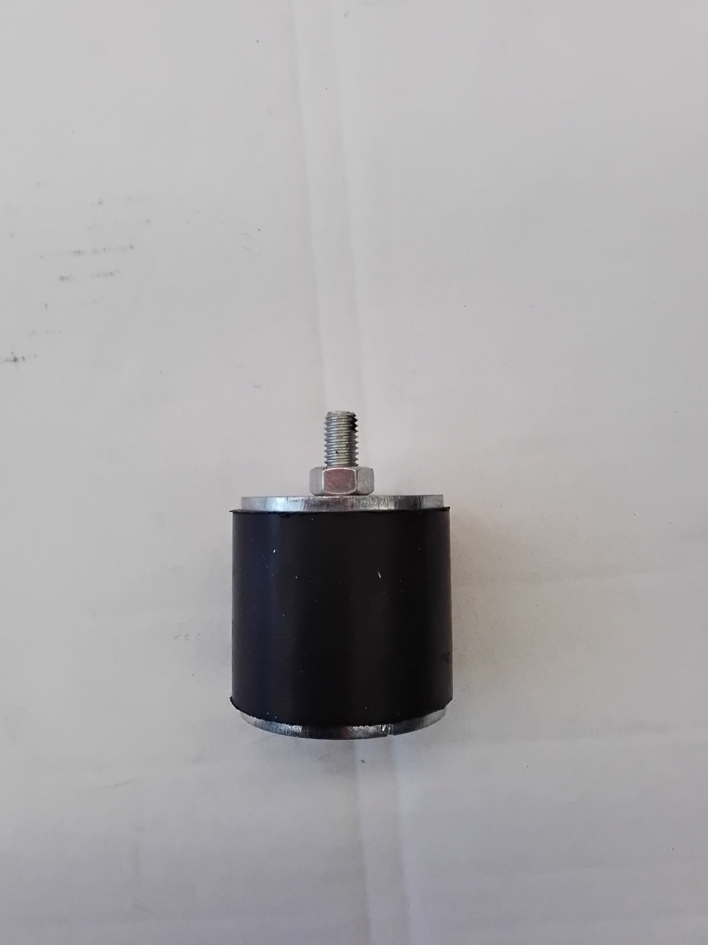 PISTON SHUTTER