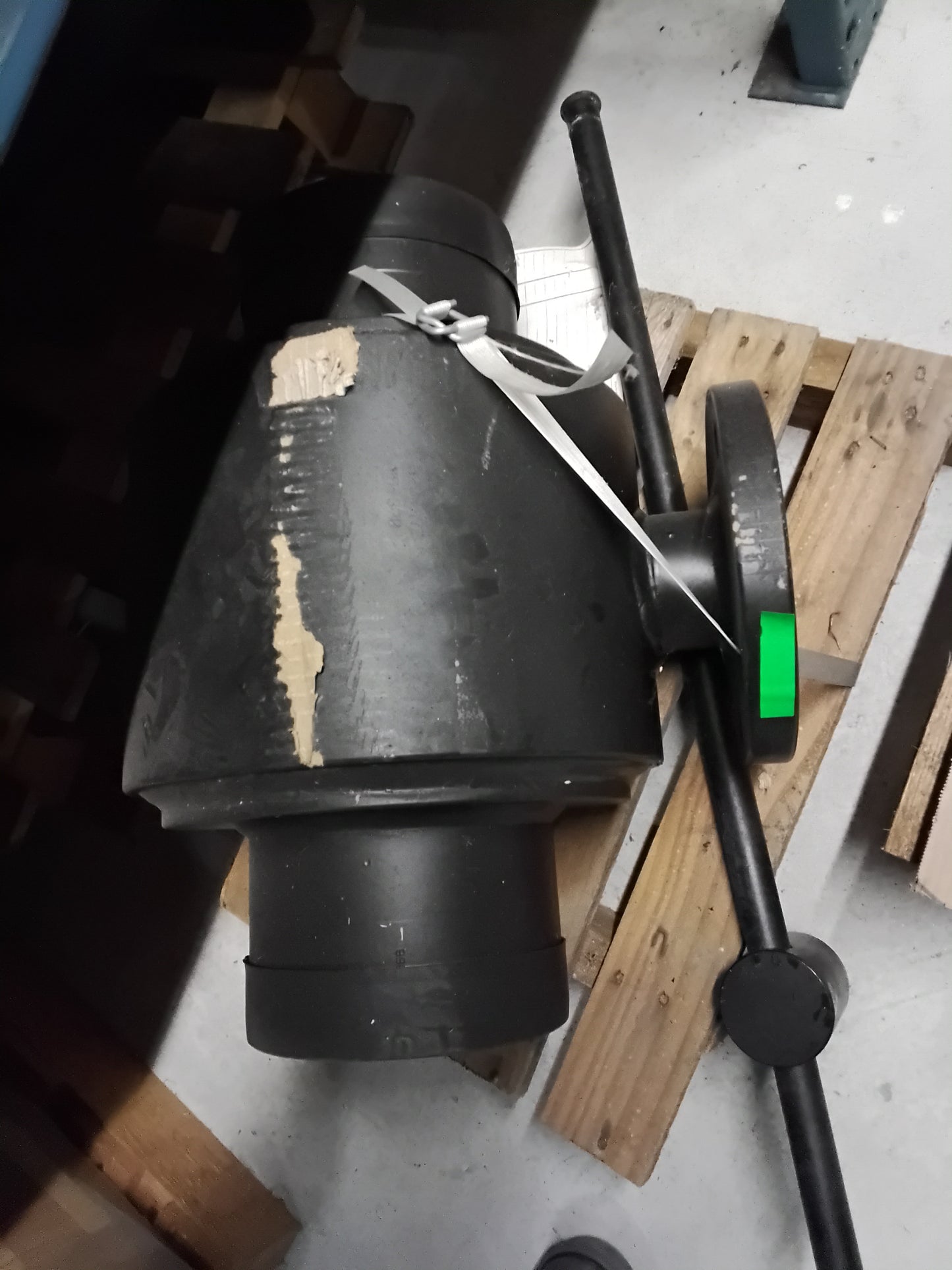 BALL VALVES WITH BUTT WELDING ENDS