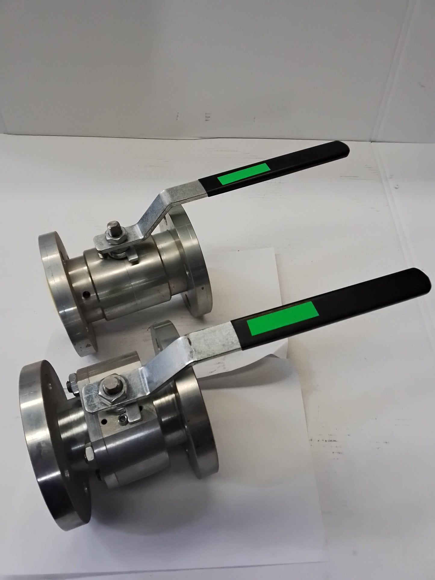 SPLIT BODY TYPE BALL VALVE