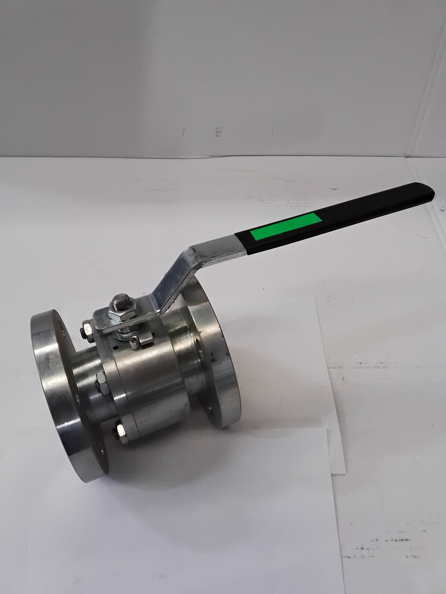 SPLIT BODY TYPE BALL VALVE